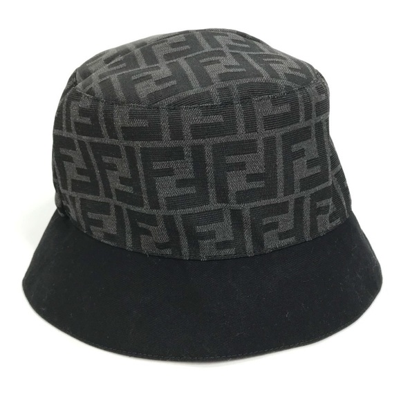 New Fendi reversible black ‘Forever Fendi’ bucket hat size M/59 cm - Picture 1 of 14